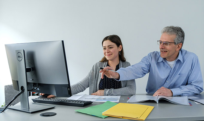 Foto_Förderung_und_Finanzmanagement